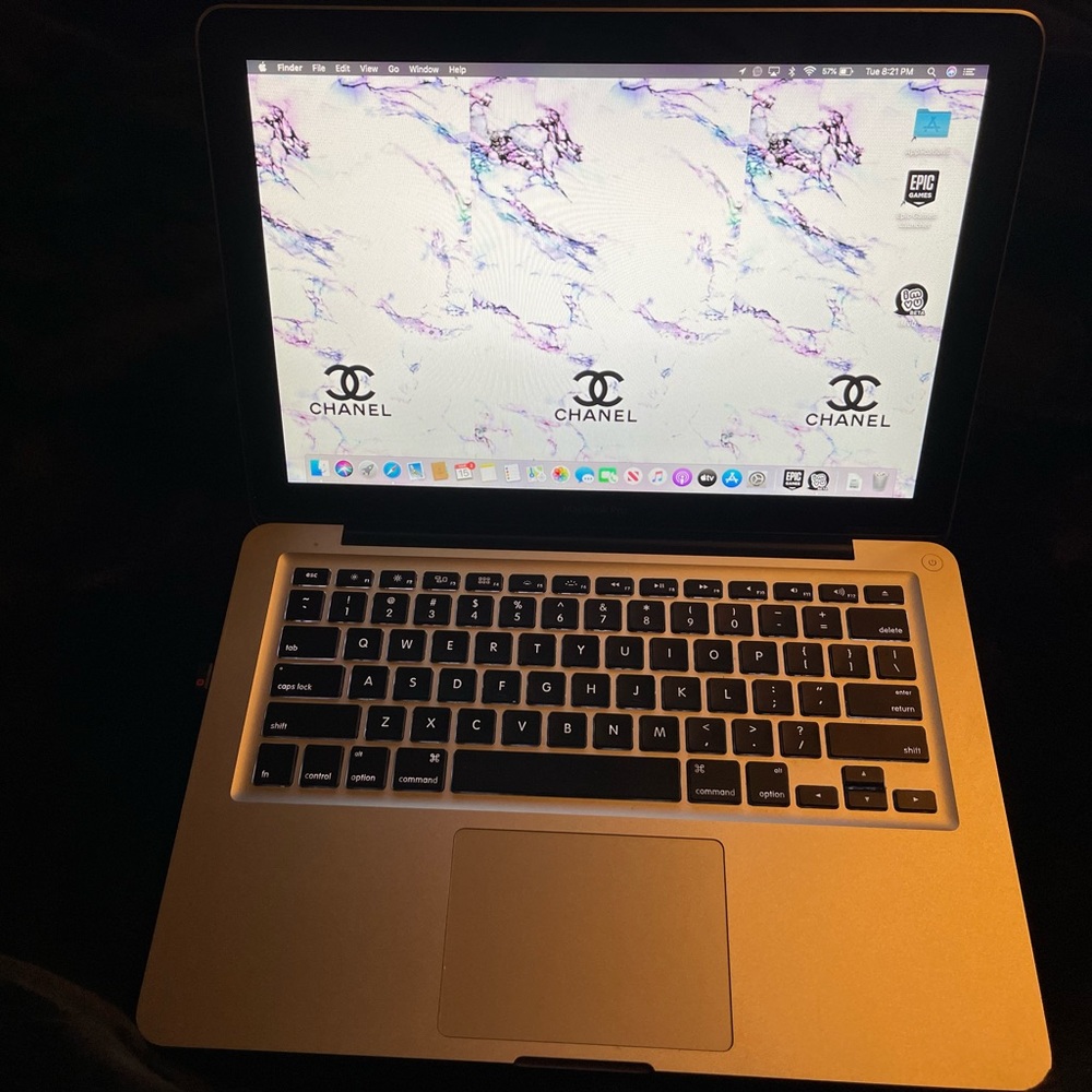 Apple MacBook Pro